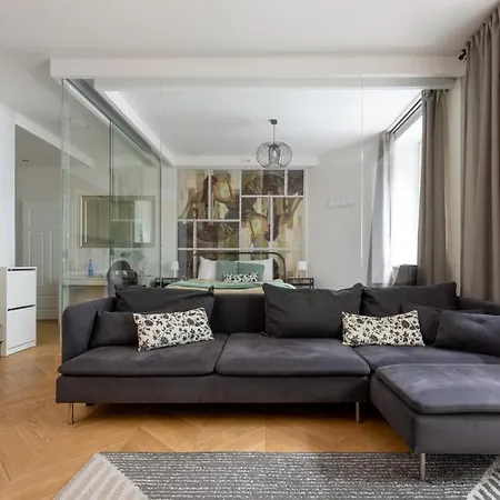 Rent Like - Ogrodowa 65 *