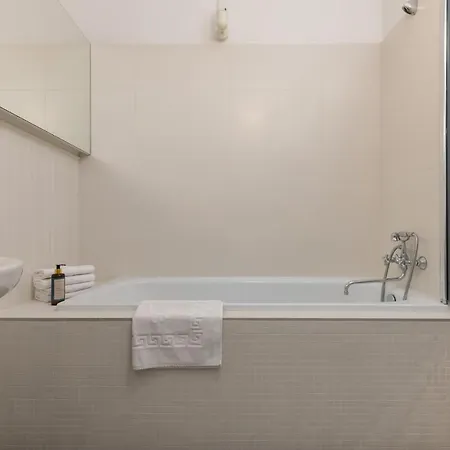 Rent Like - Ogrodowa 65 Apartment