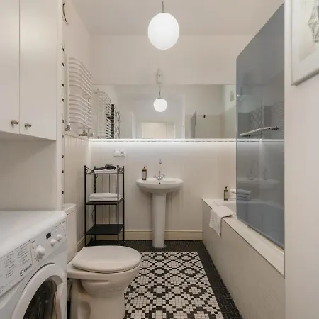 Rent Like - Ogrodowa 65 *